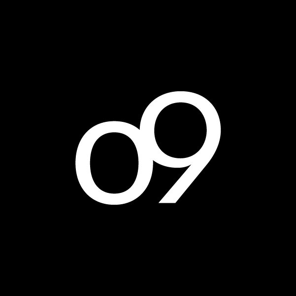 O9 logo white on black