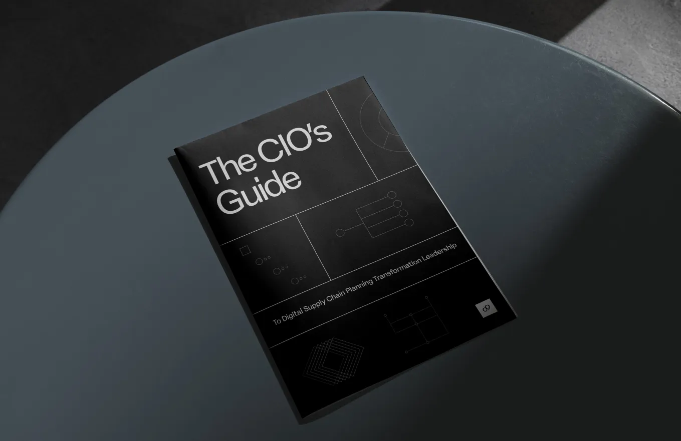 Cio persona whitepaper cover mockup 1