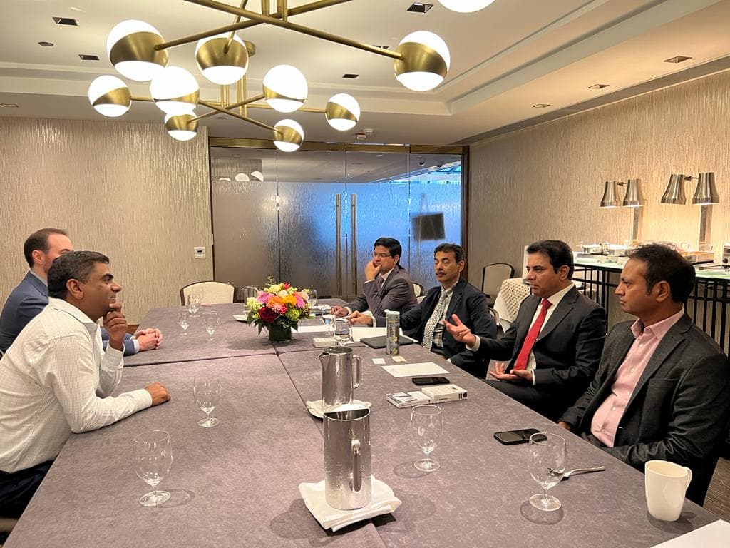 Deaa5e03 afdb 4bce 9a45 41c945783223